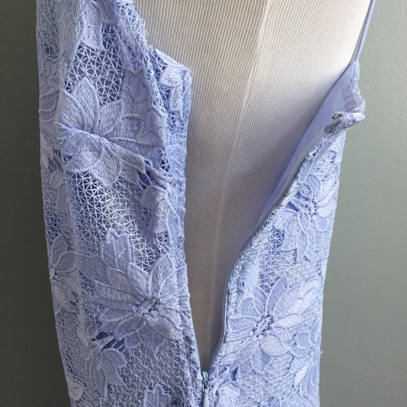 Banana Republic lilac embroidered lace dress - Picture 3 of 6